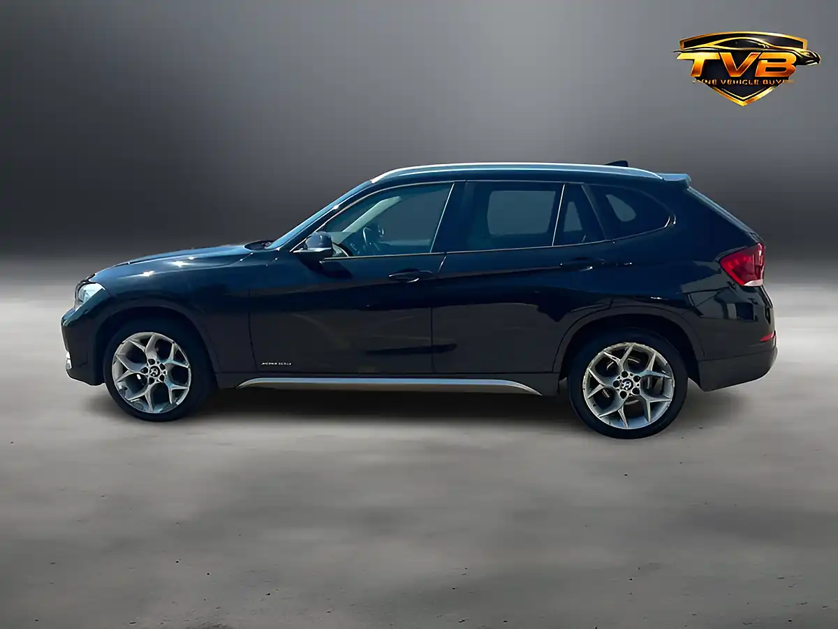 Used 2015 BMW X1 Xline Jet Black - Interior and Exterior details 19