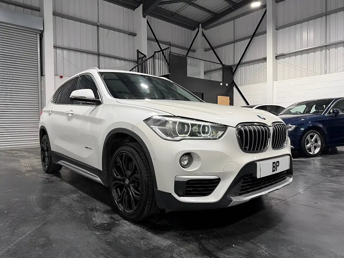 Used 2015 BMW X1 Xline White - Front View