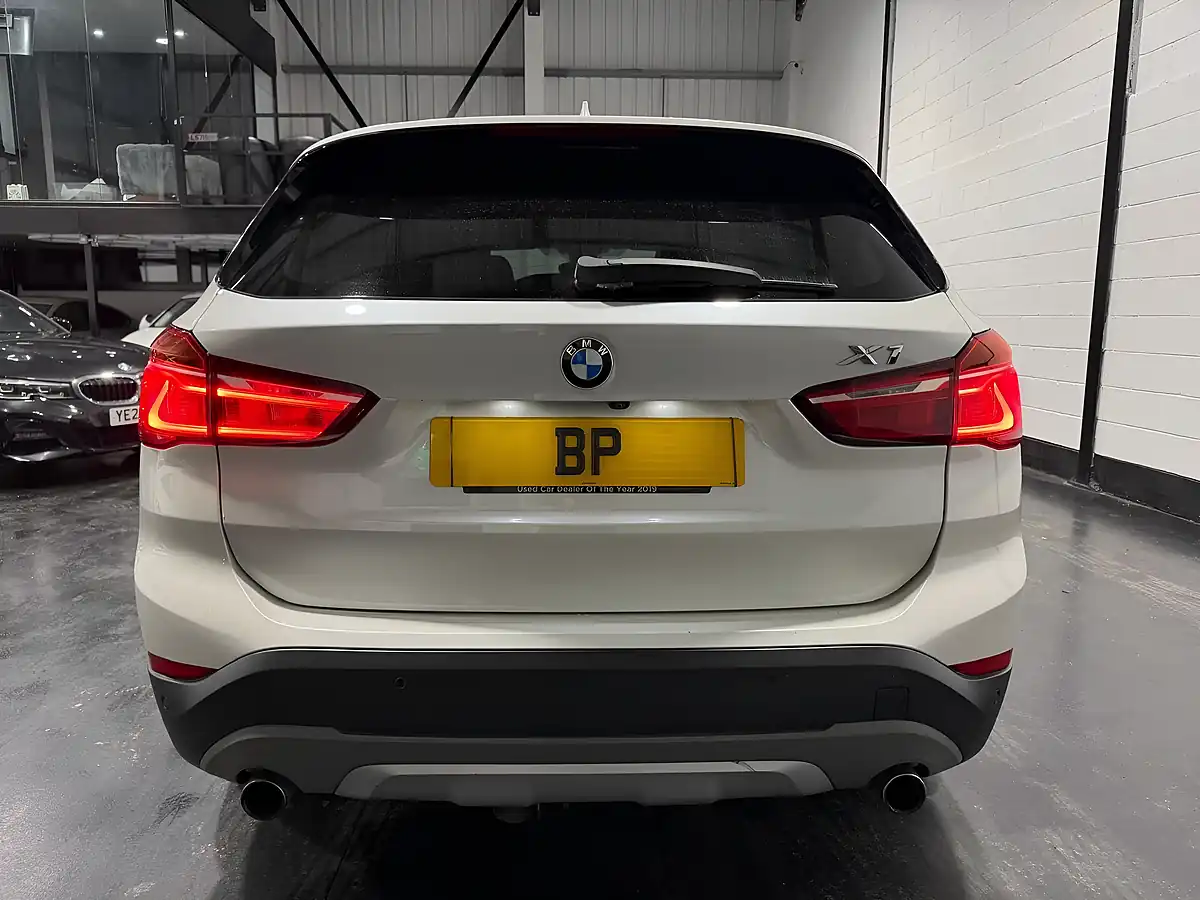 Used 2015 BMW X1 Xline White - Interior and Exterior details 11
