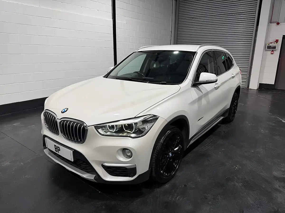 Used 2015 BMW X1 Xline White - Interior and Exterior details 7