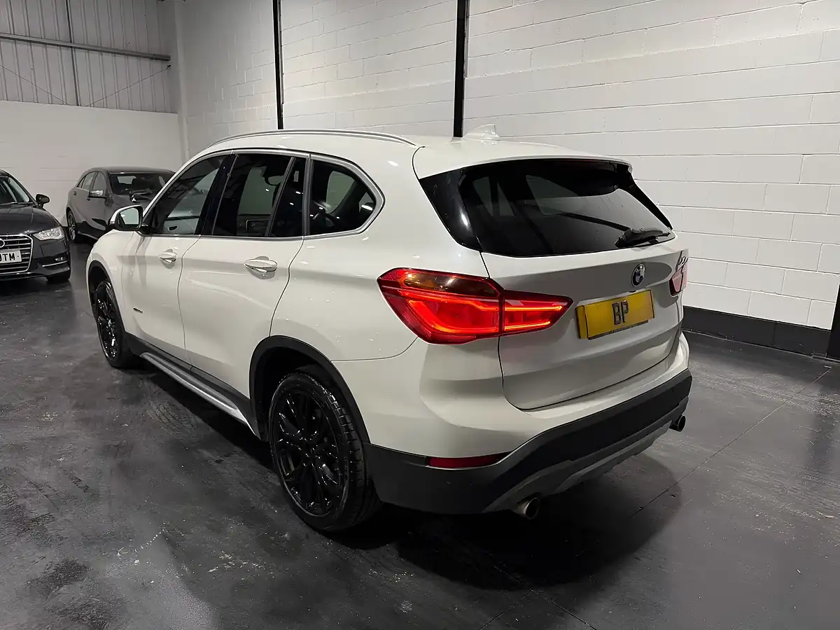 Used 2015 BMW X1 Xline White - Interior and Exterior details 8