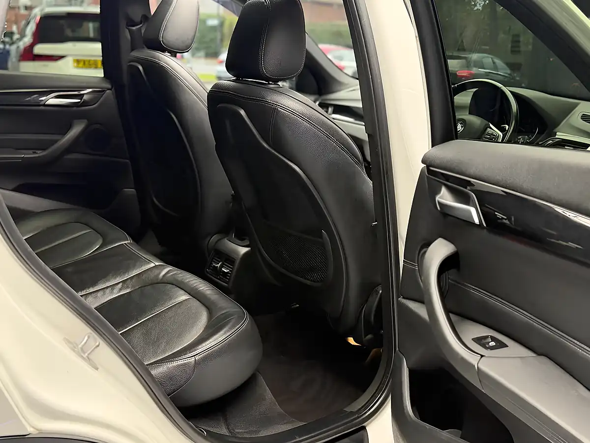 Used 2015 BMW X1 Xline White - Interior and Exterior details 19