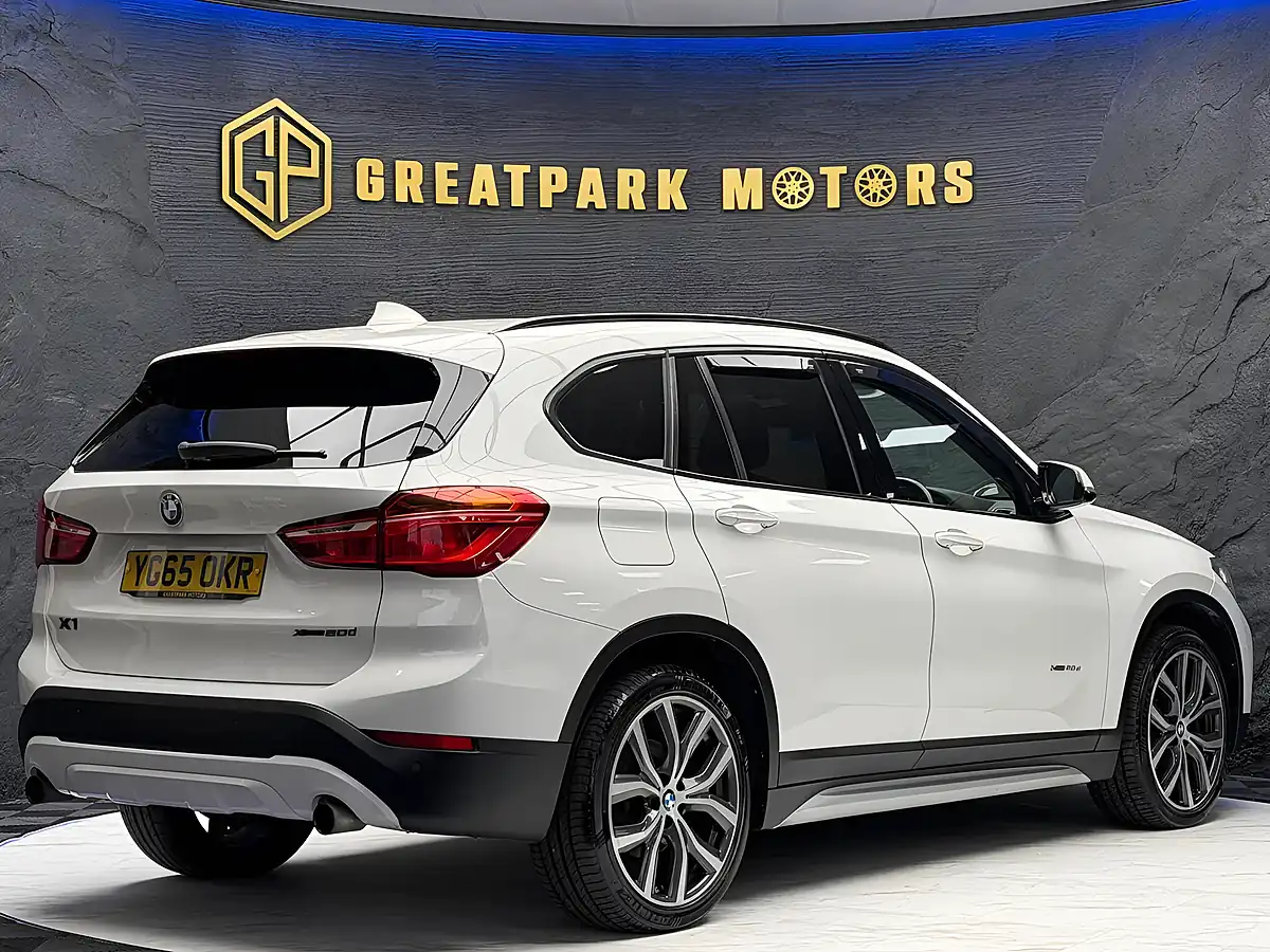 Used 2015 BMW X1 Xline White - Interior and Exterior details 5