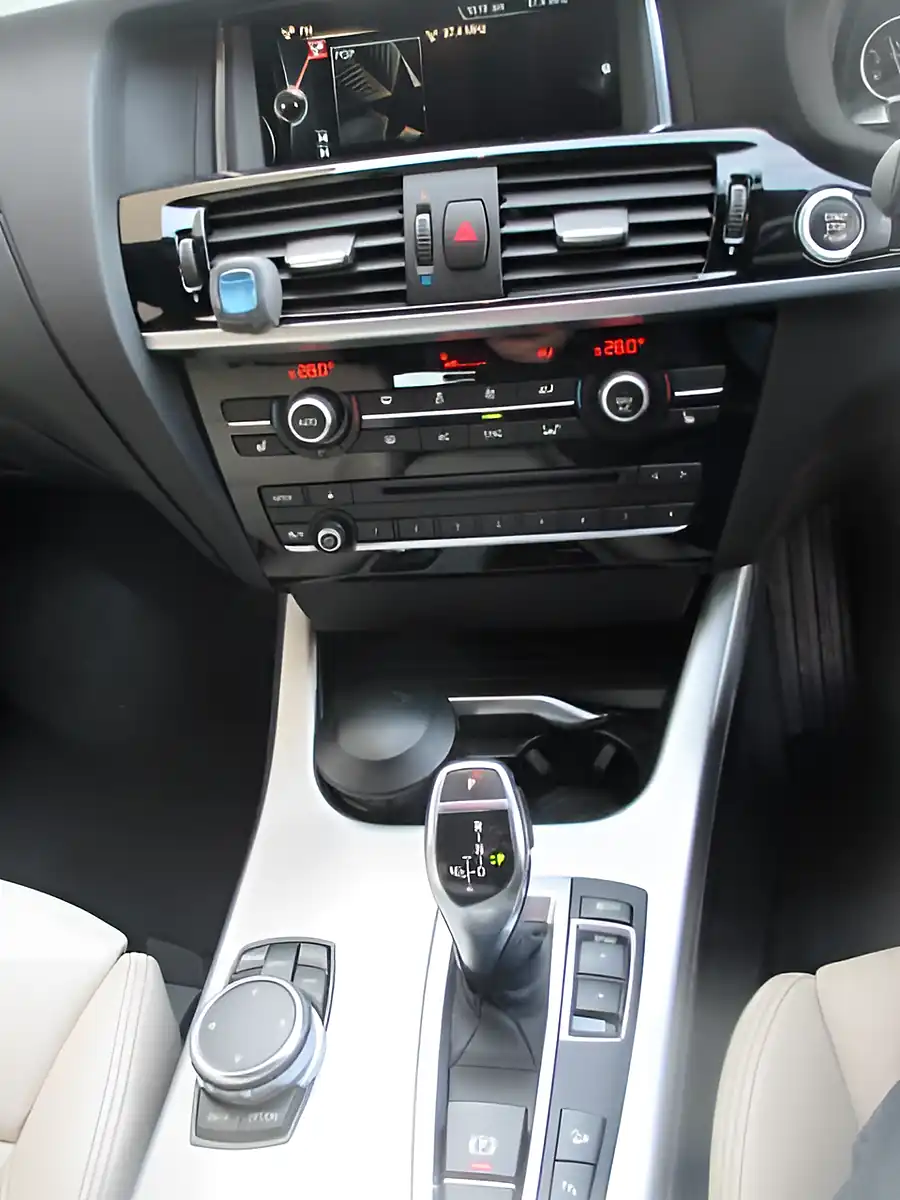 Used 2015 BMW X3 M Sport White - Interior and Exterior details 10