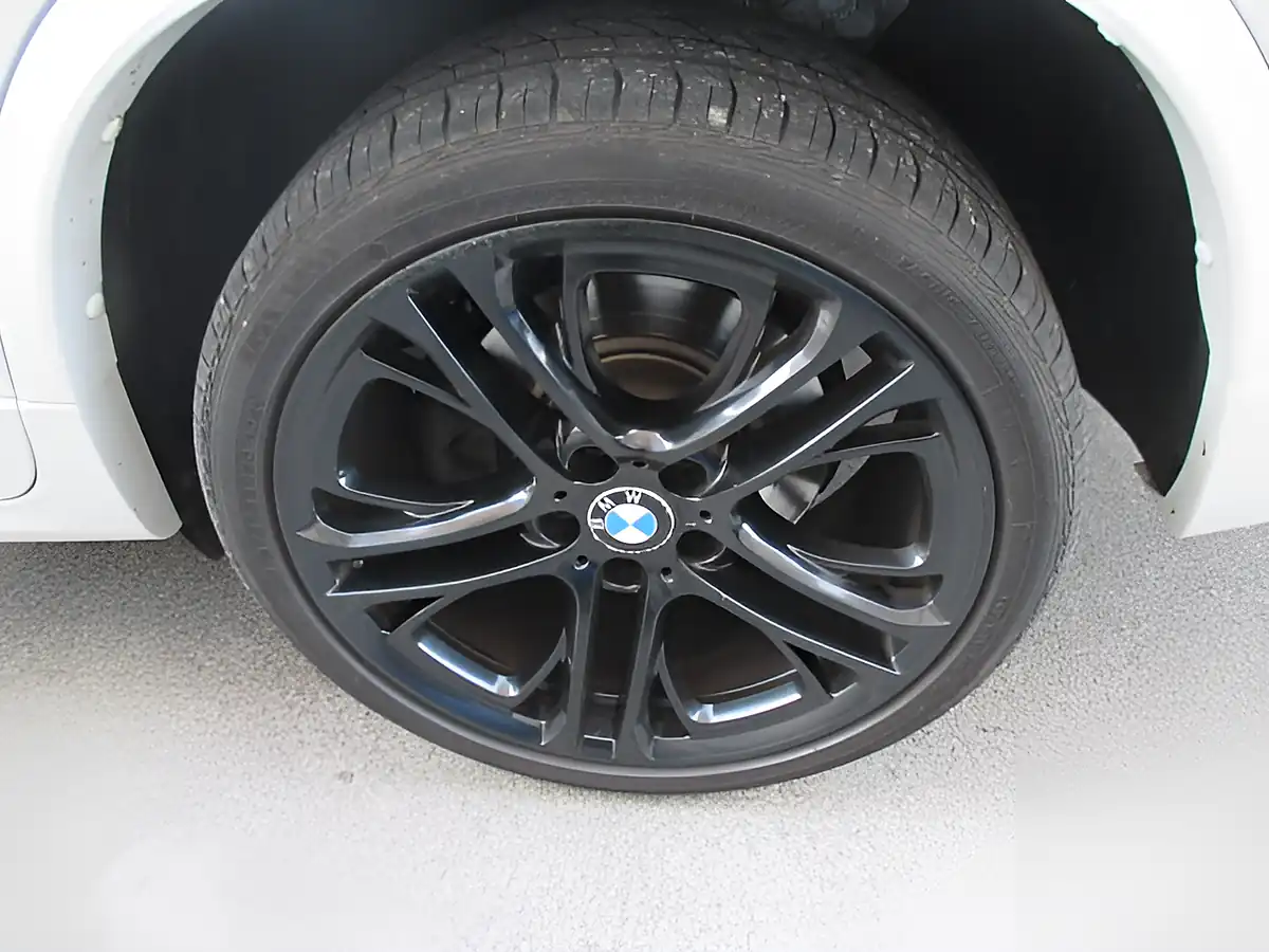 Used 2015 BMW X3 M Sport White - Interior and Exterior details 6