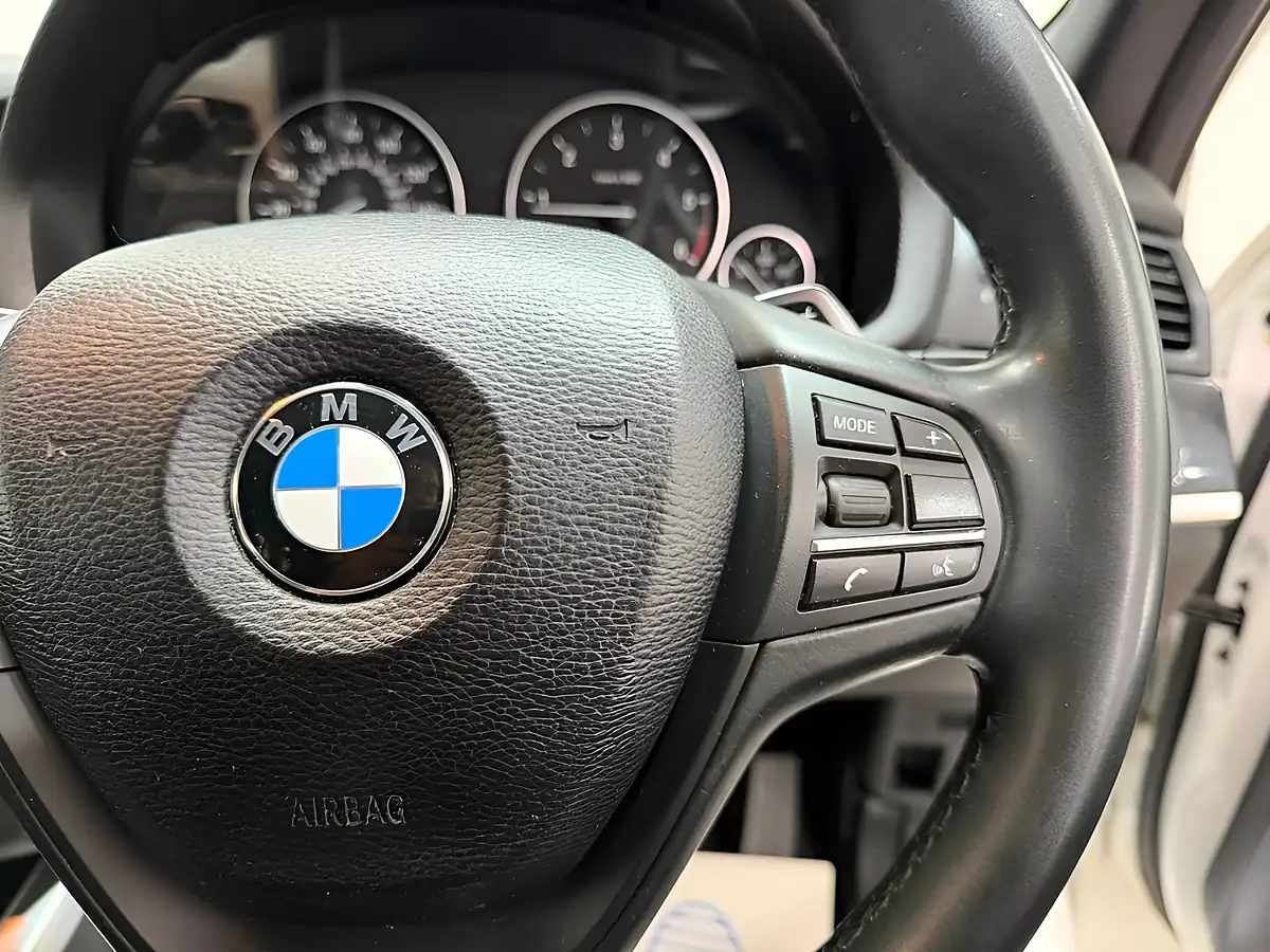 Used 2015 BMW X3 M Sport White - Interior and Exterior details 17