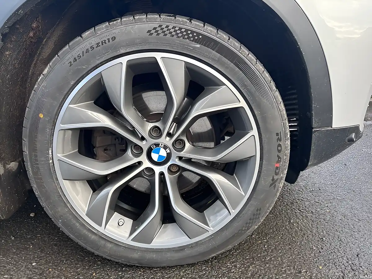 Used 2015 BMW X3 Xline Silver - Interior and Exterior details 5
