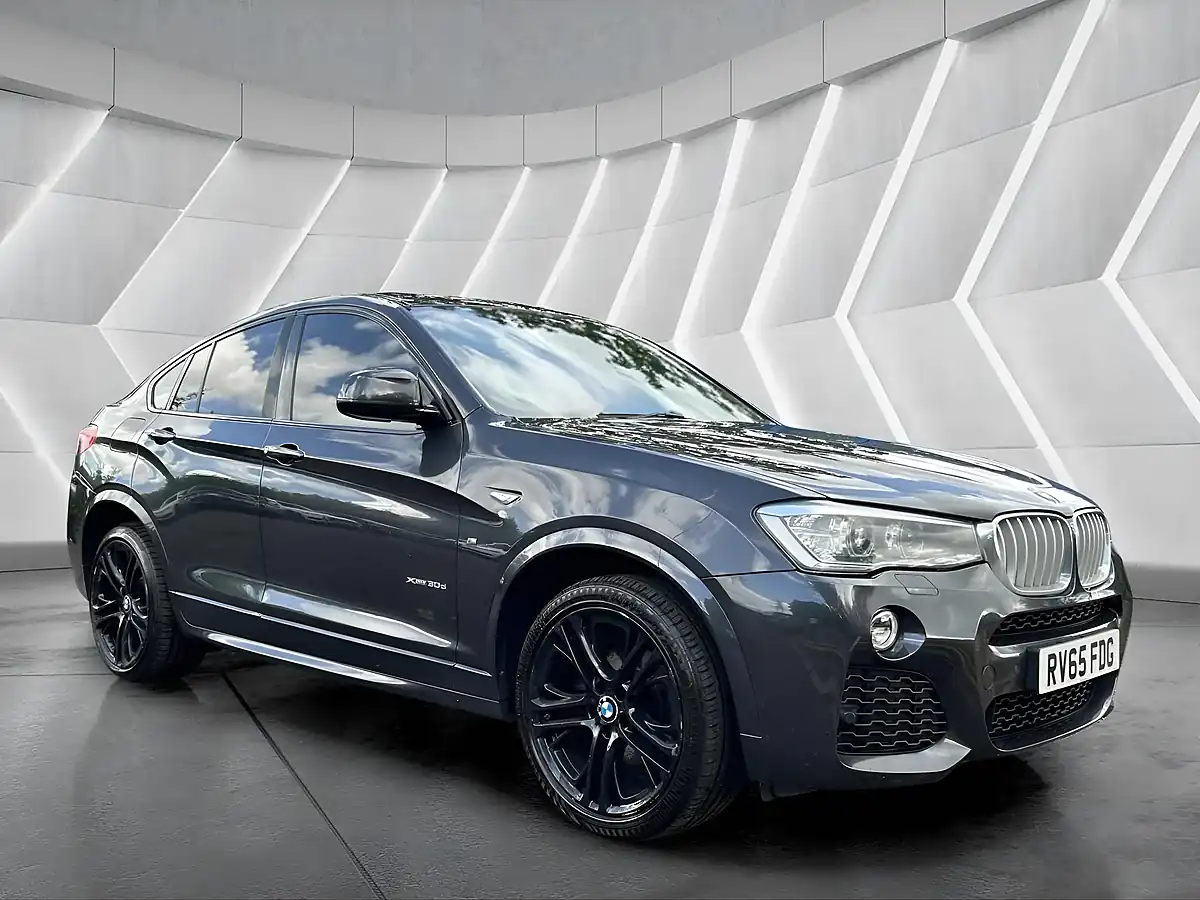 Used 2015 BMW X4 M Sport Grey - Interior and Exterior details 3