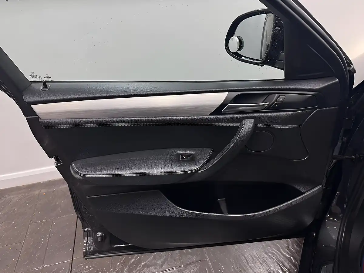 Used 2015 BMW X4 M Sport Sophisto Grey - Interior and Exterior details 15