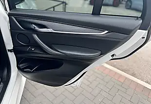 Used 2015 BMW X5 M Sport Alpine White - Interior and Exterior details 14