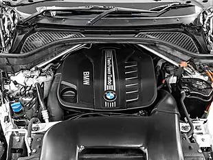 Used 2015 BMW X5 M Sport Alpine White - Interior and Exterior details 16