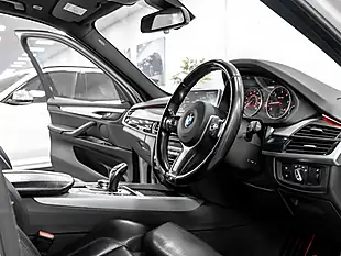 Used 2015 BMW X5 M Sport Alpine White - Interior and Exterior details 17