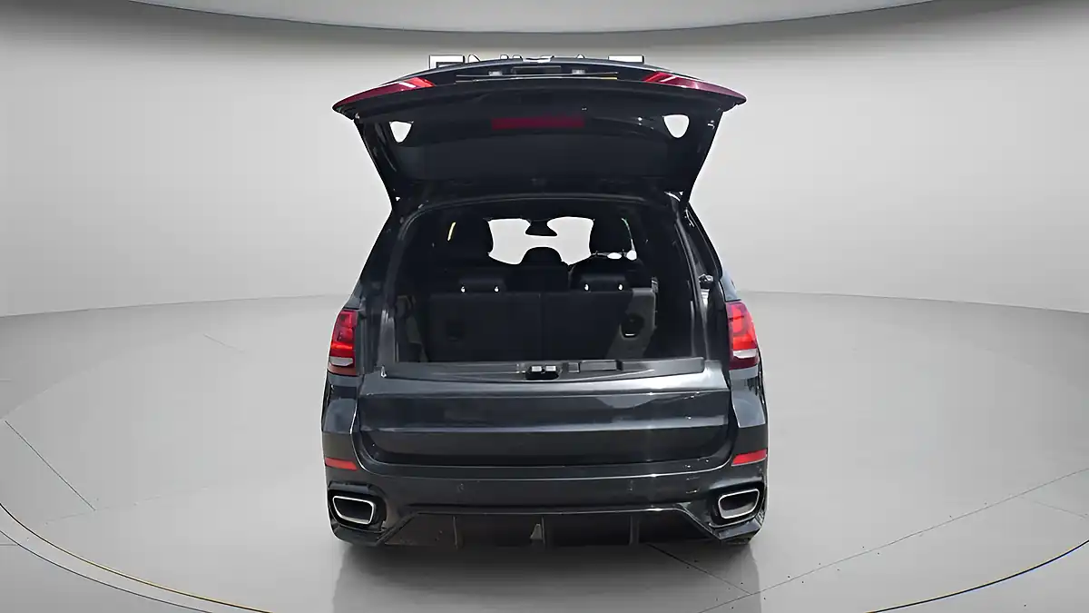 Used 2015 BMW X5 M Sport Black - Interior and Exterior details 9