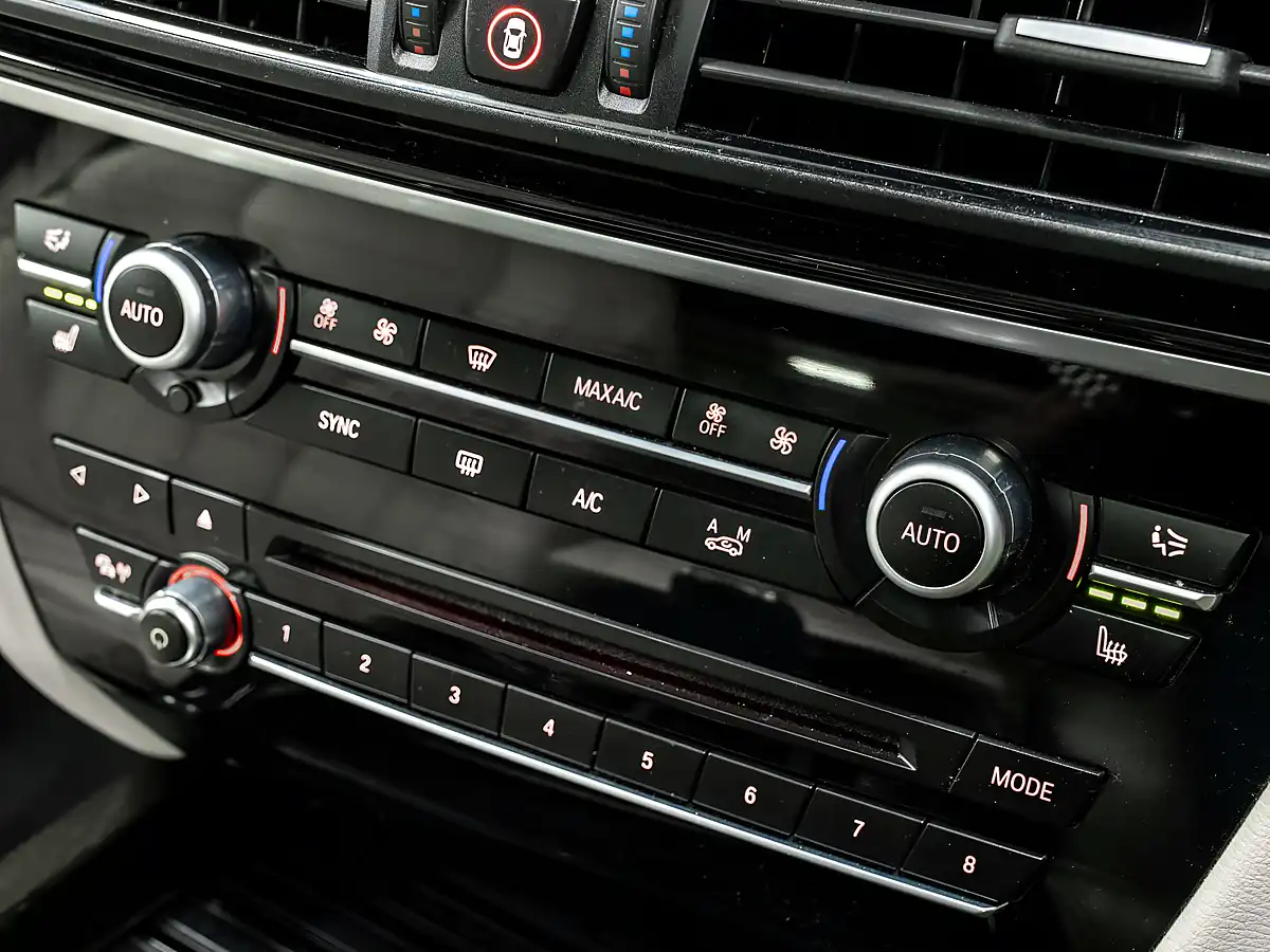 Used 2015 BMW X5 M Sport Carbon Black - Interior and Exterior details 17