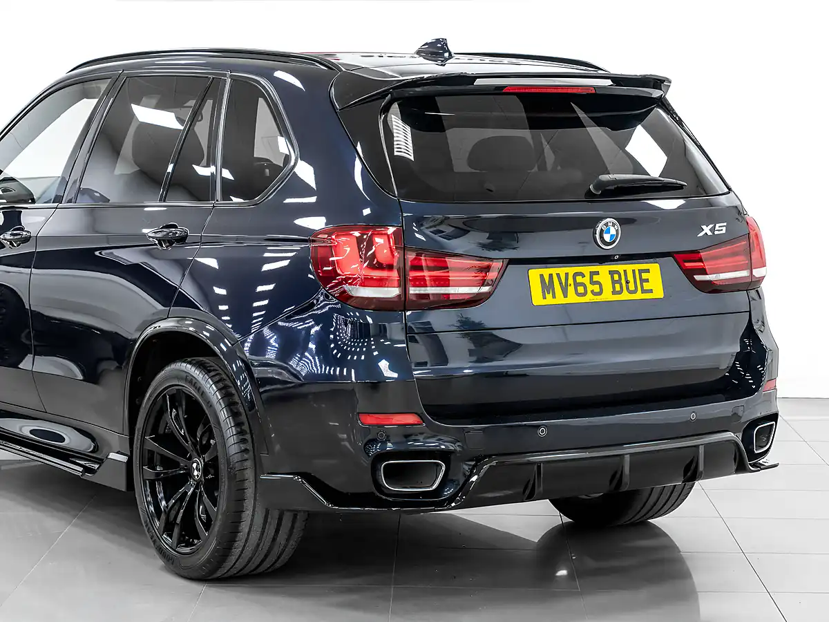 Used 2015 BMW X5 M Sport Carbon Black - Interior and Exterior details 10