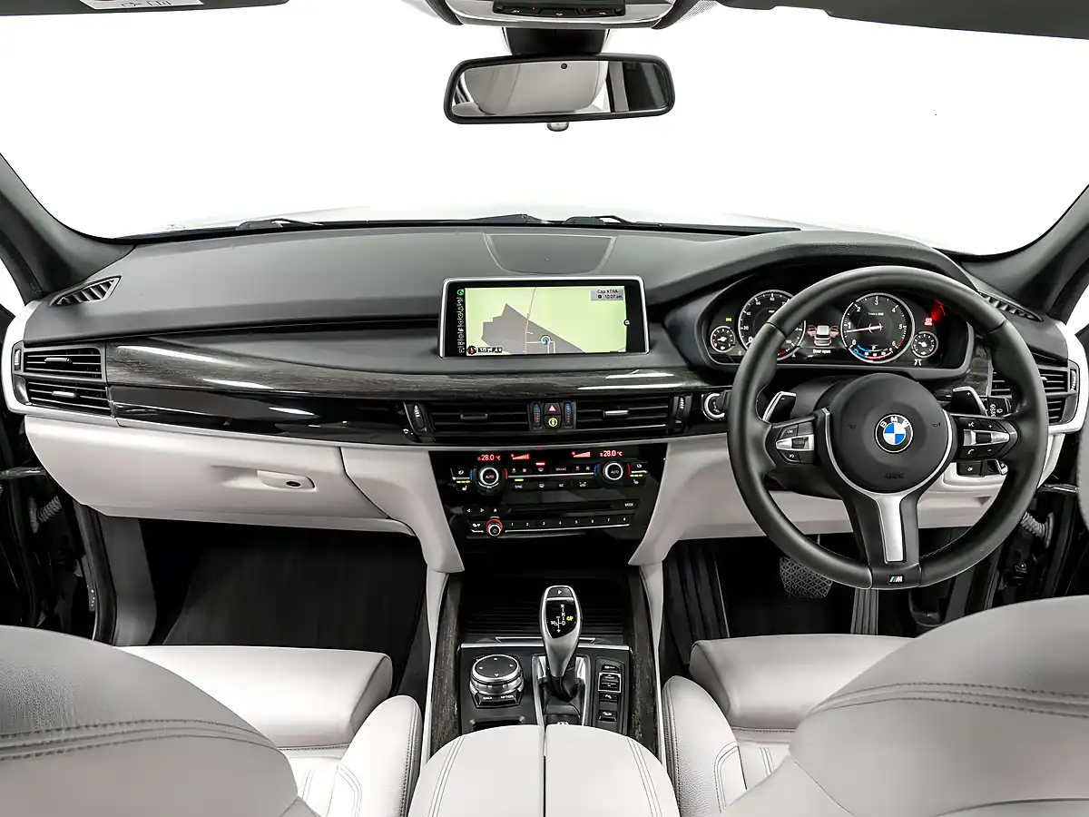 Used 2015 BMW X5 M Sport Carbon Black - Interior and Exterior details 12