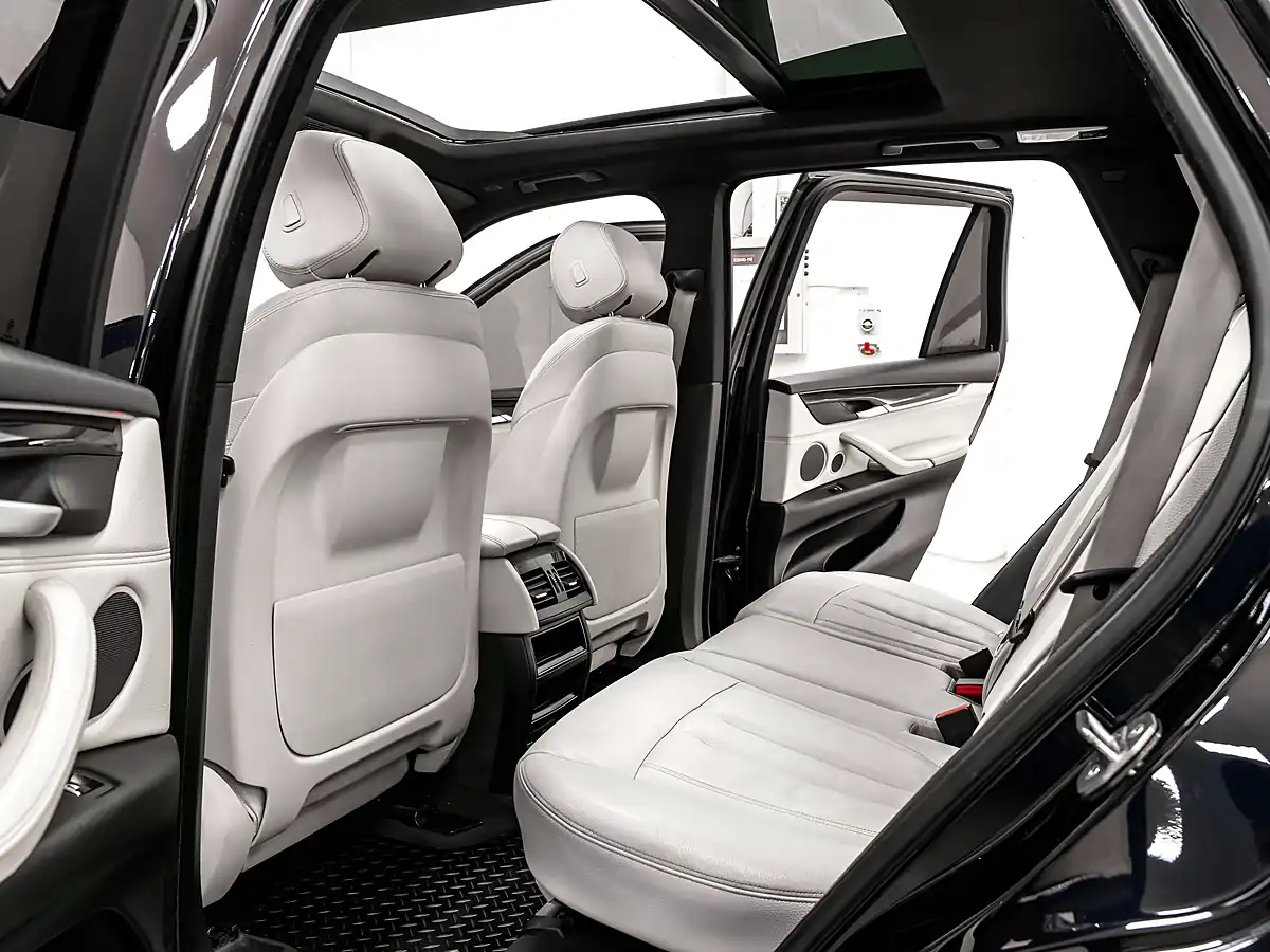 Used 2015 BMW X5 M Sport Carbon Black - Interior and Exterior details 13