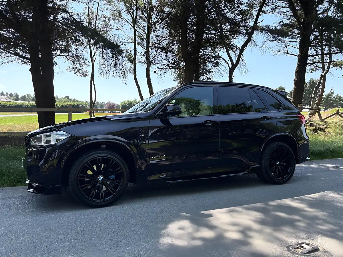 Used 2015 BMW X5 M Sport Ruby Black Metallic - Interior and Exterior details 14