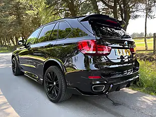 Used 2015 BMW X5 M Sport Ruby Black Metallic - Interior and Exterior details 18