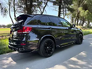 Used 2015 BMW X5 M Sport Ruby Black Metallic - Interior and Exterior details 6