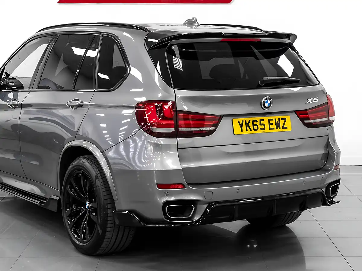 Used 2015 BMW X5 M Sport Space Grey - Interior and Exterior details 11