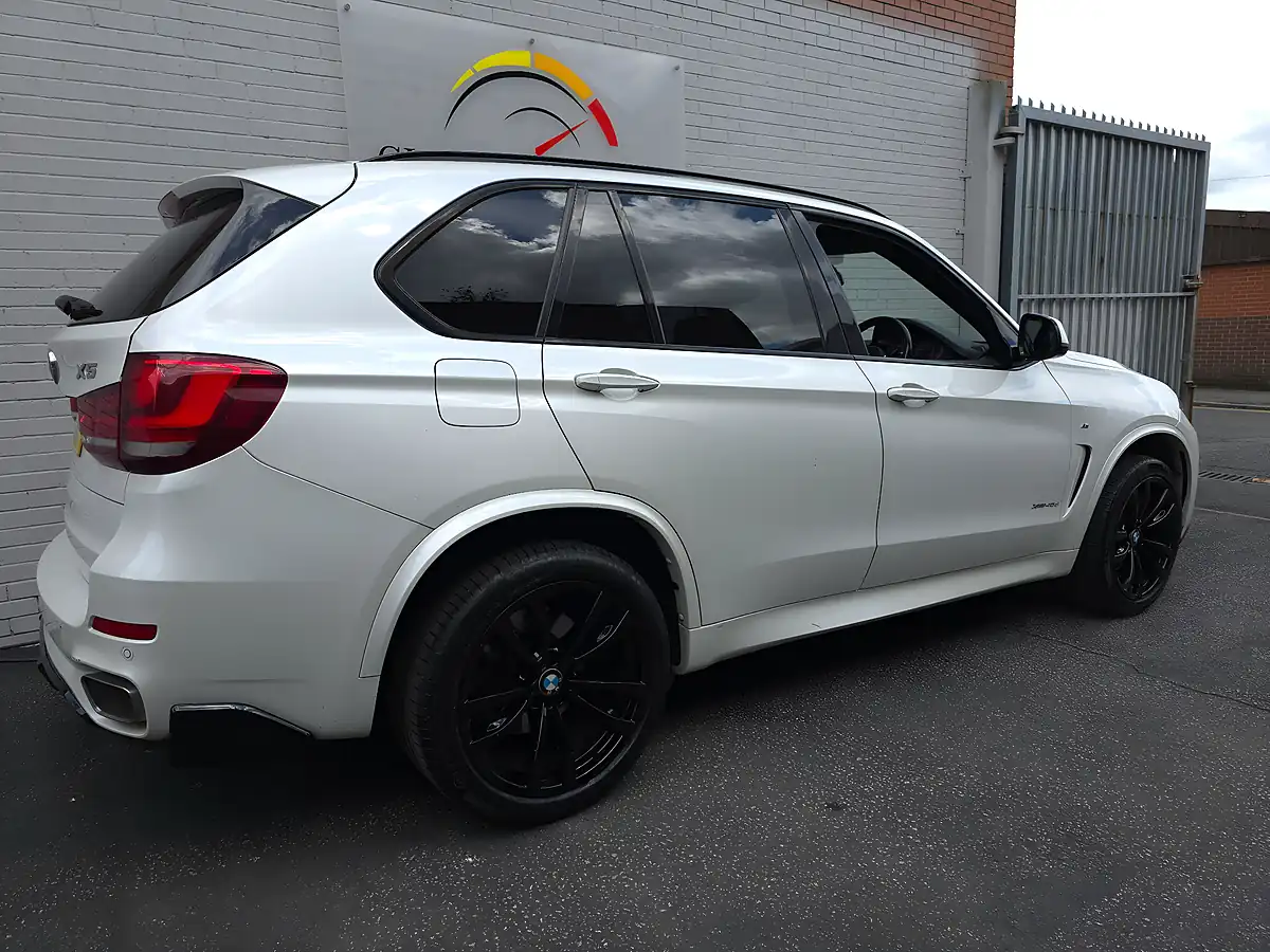 Used 2015 BMW X5 M Sport White - Interior and Exterior details 11