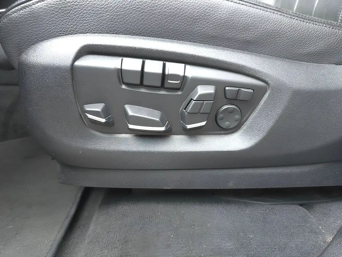 Used 2015 BMW X5 M Sport White - Interior and Exterior details 18