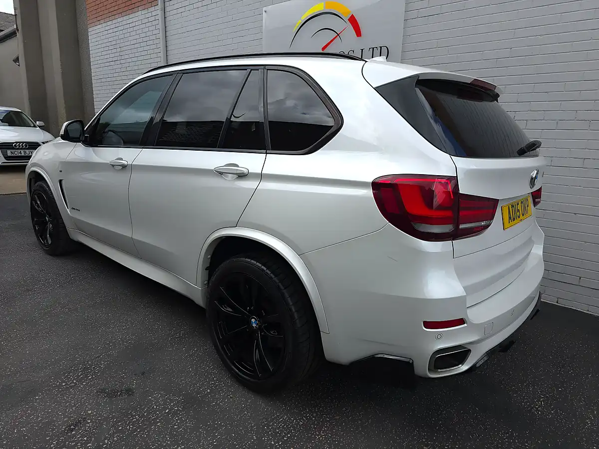 Used 2015 BMW X5 M Sport White - Interior and Exterior details 4