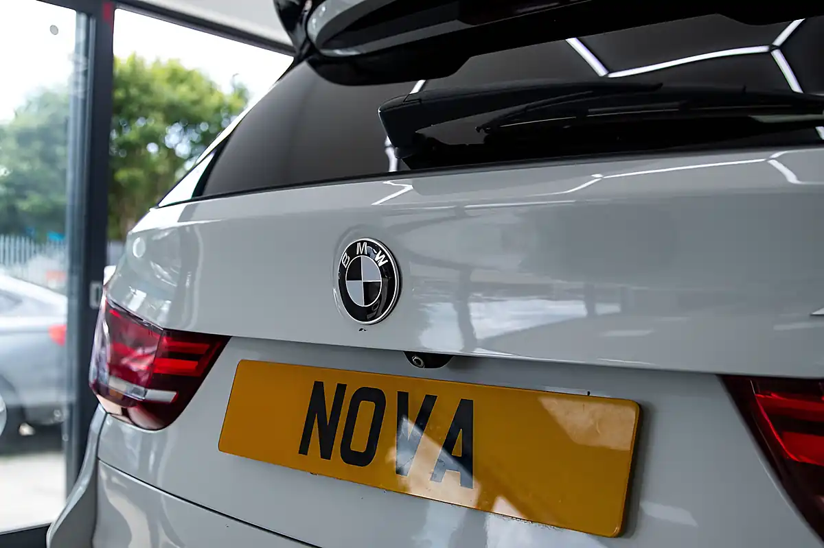 Used 2015 BMW X5 M Sport White - Interior and Exterior details 10
