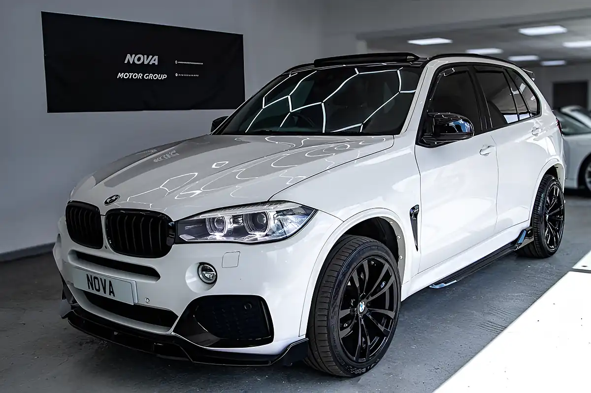 Used 2015 BMW X5 M Sport White - Interior and Exterior details 4