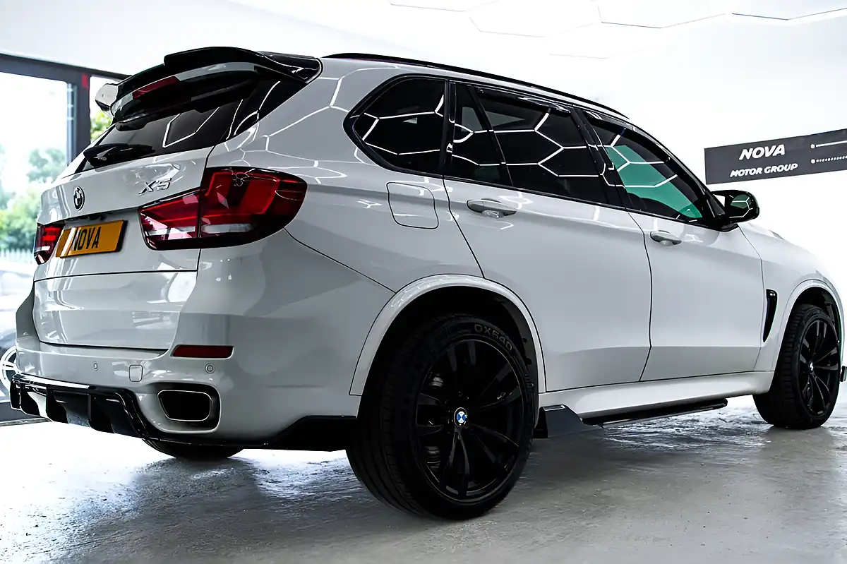 Used 2015 BMW X5 M Sport White - Interior and Exterior details 7