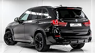 Used 2015 BMW X5 M50d Black - Interior and Exterior details 3