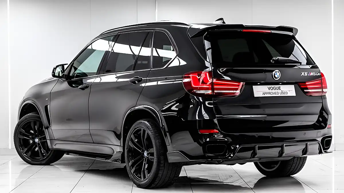 Used 2015 BMW X5 M50d Black - Interior and Exterior details 3
