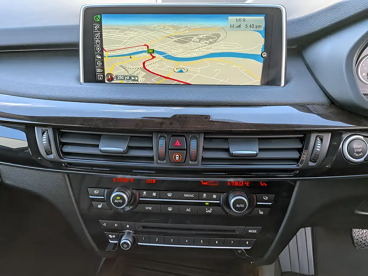 Used 2015 BMW X5 Se Grey - Interior and Exterior details 10