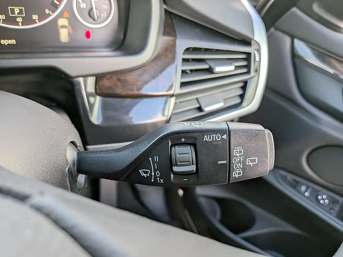 Used 2015 BMW X5 Se Grey - Interior and Exterior details 19