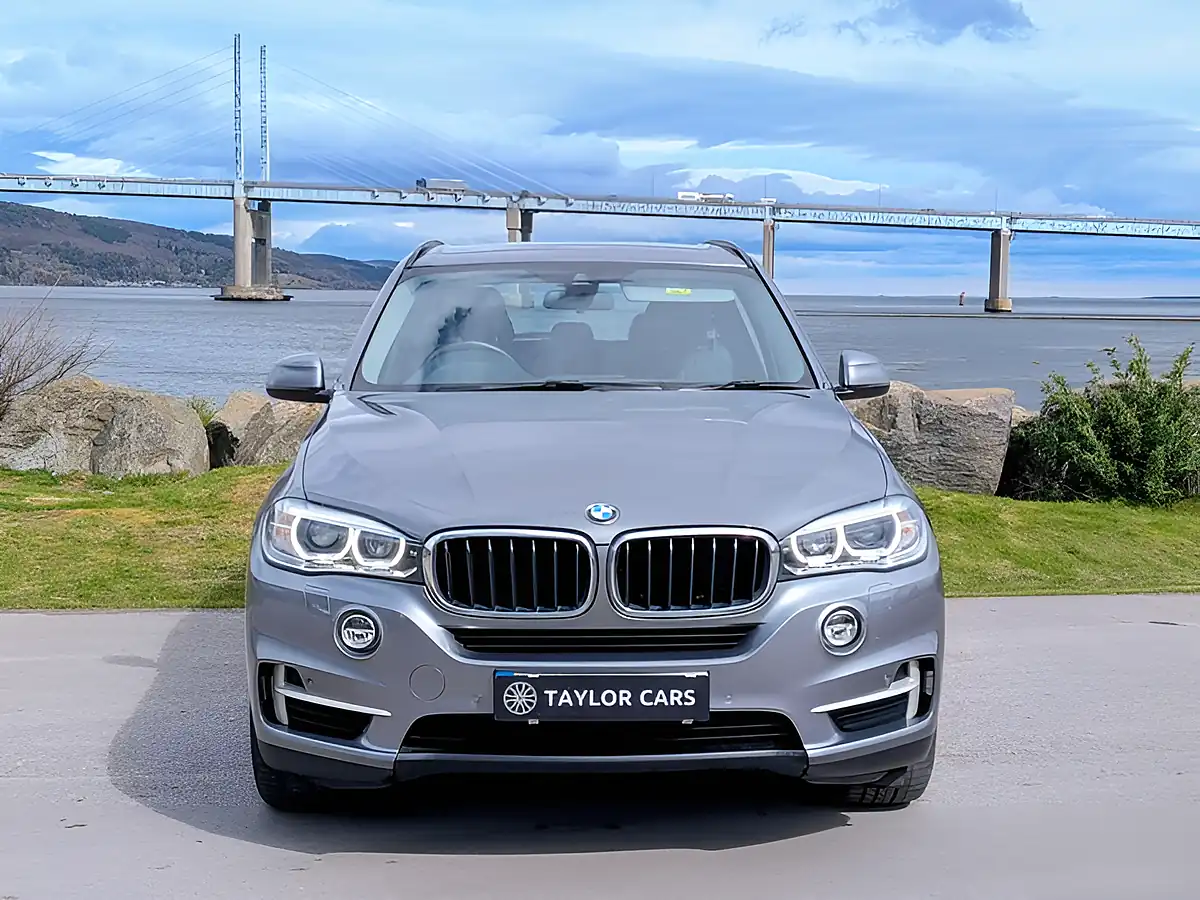 Used 2015 BMW X5 Se Grey - Interior and Exterior details 2