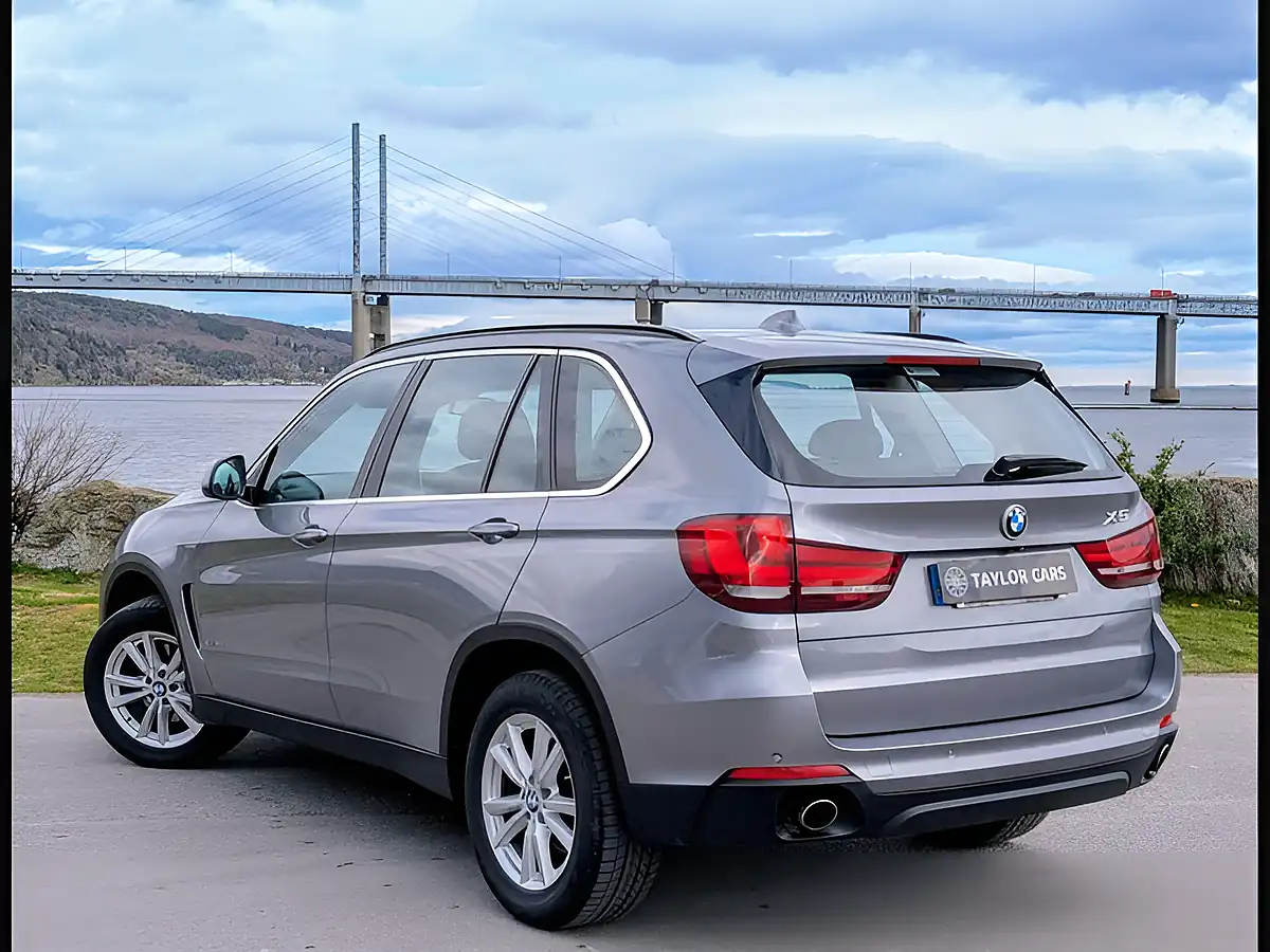 Used 2015 BMW X5 Se Grey - Interior and Exterior details 7