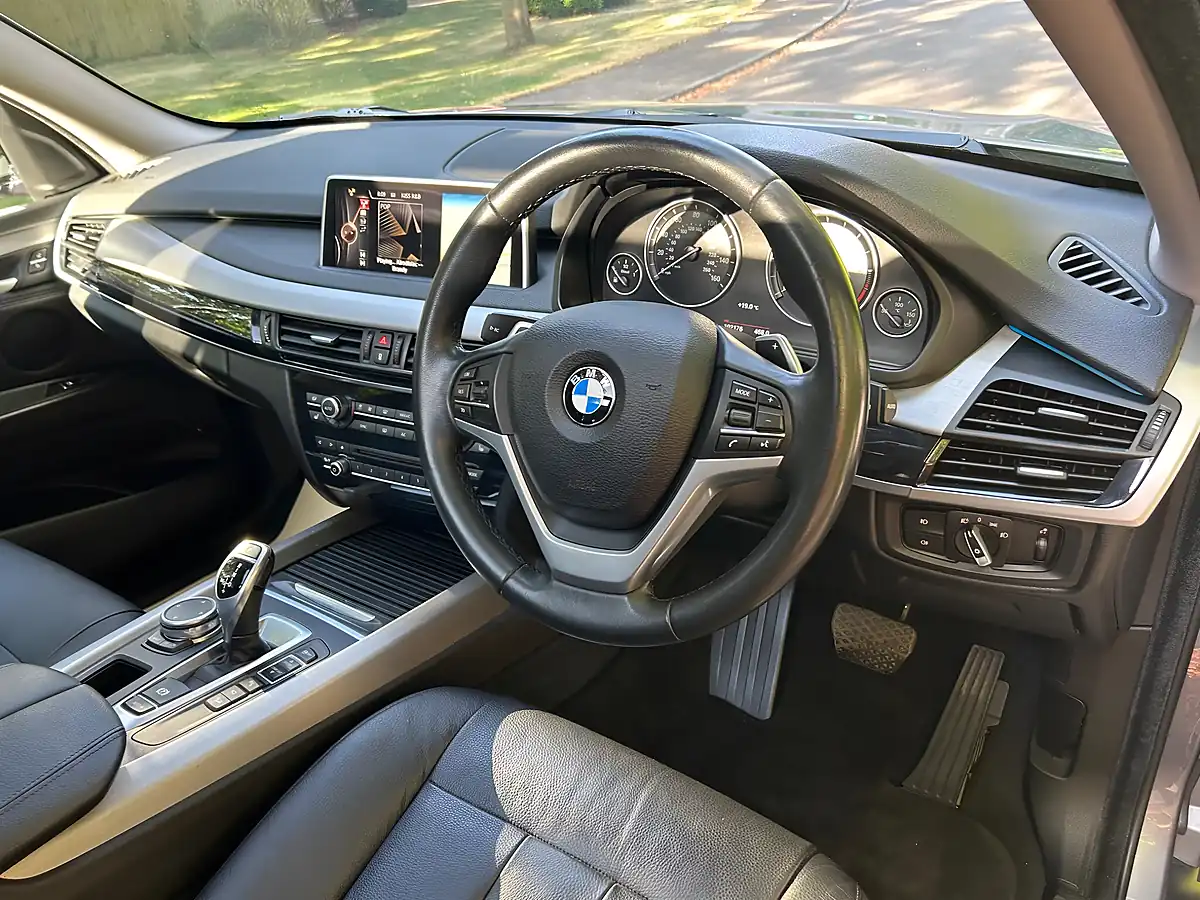 Used 2015 BMW X5 Se Grey - Interior and Exterior details 17