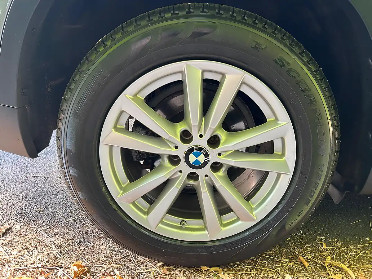 Used 2015 BMW X5 Se Grey - Interior and Exterior details 18