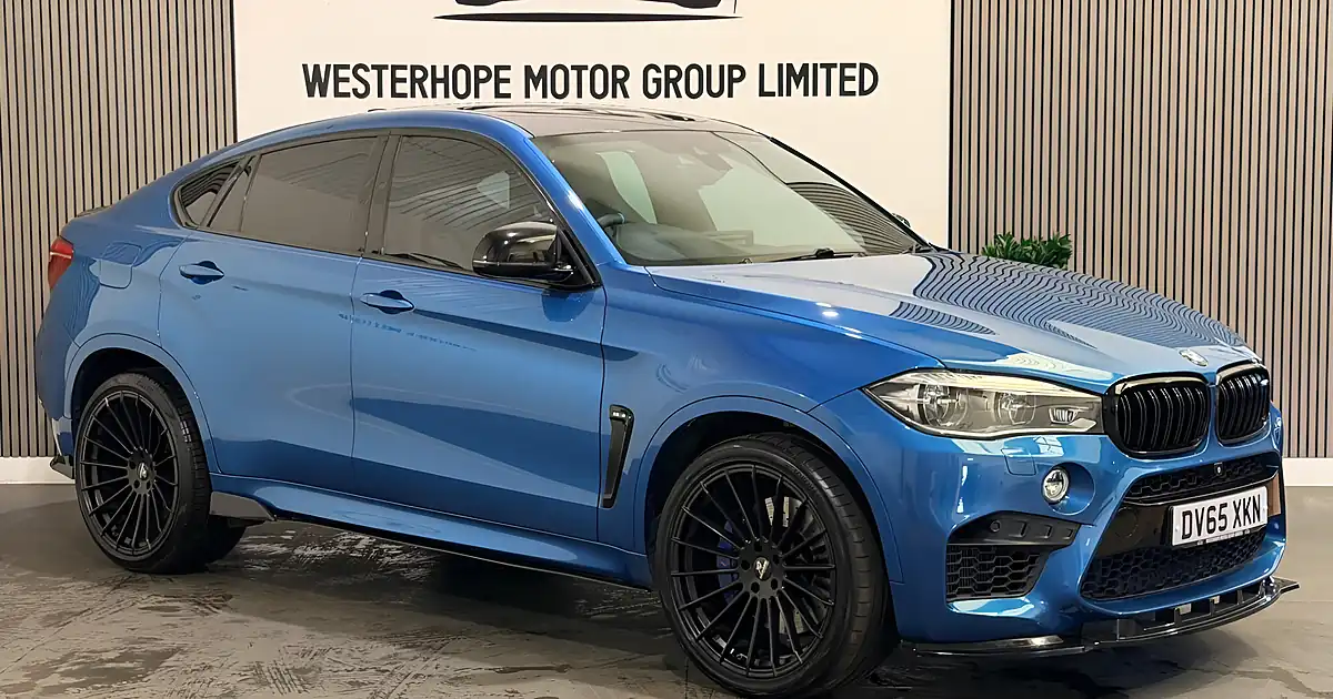 Used 2015 BMW X6 M Blue - Front View