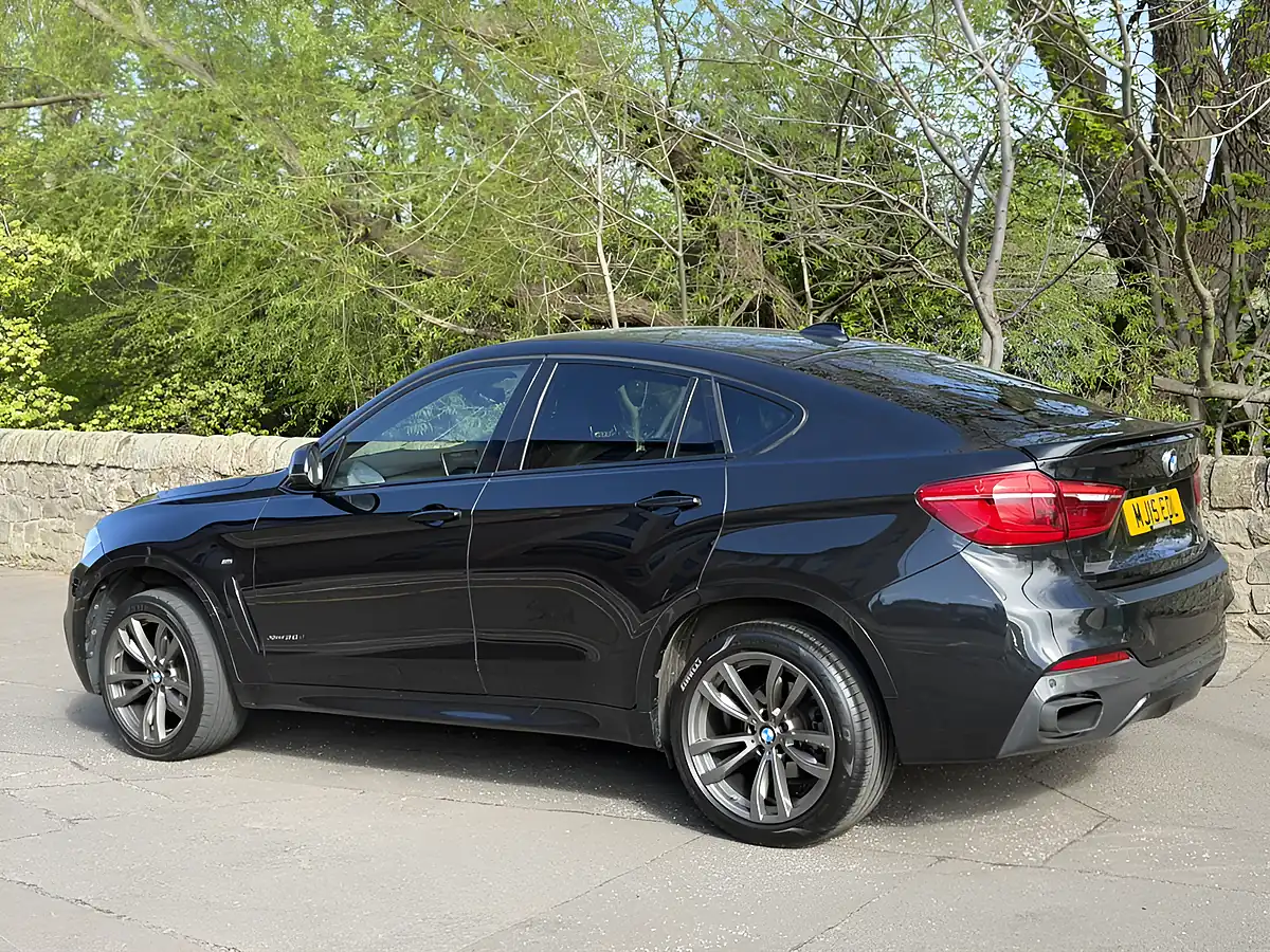 Used 2015 BMW X6 M Sport Black - Interior and Exterior details 2