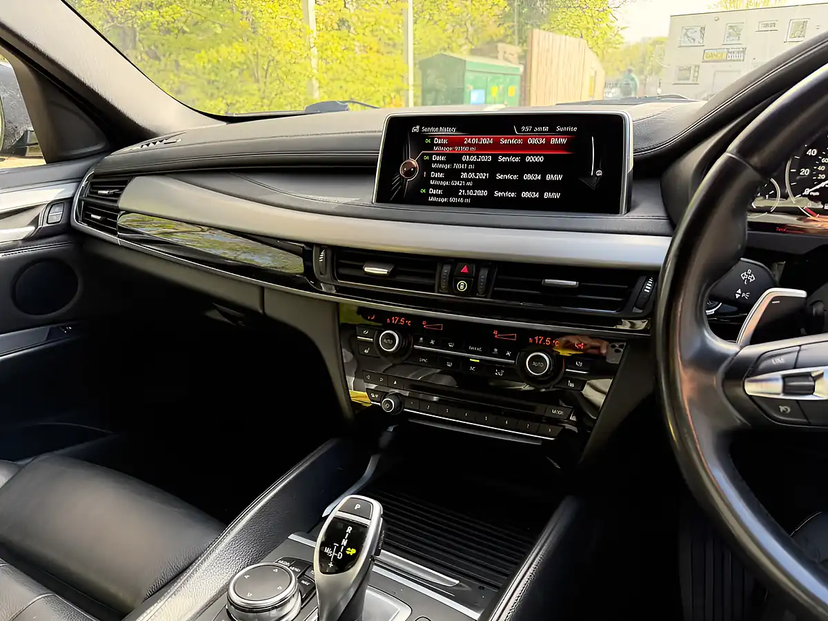 Used 2015 BMW X6 M Sport Black - Interior and Exterior details 5