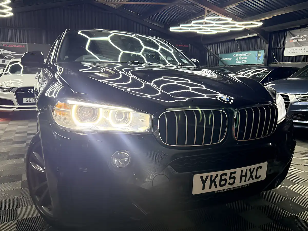 Used 2015 BMW X6 M Sport Black - Front View