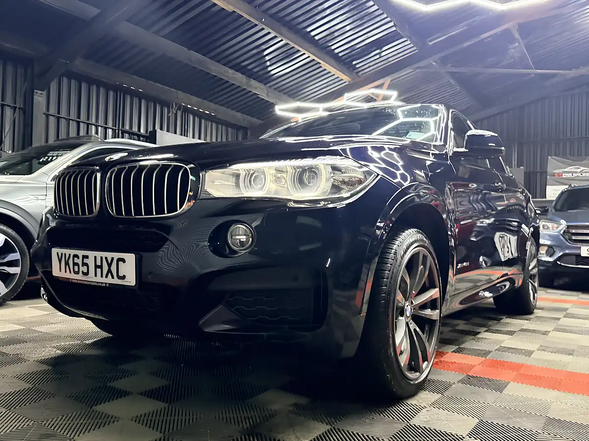 Used 2015 BMW X6 M Sport Black - Interior and Exterior details 12