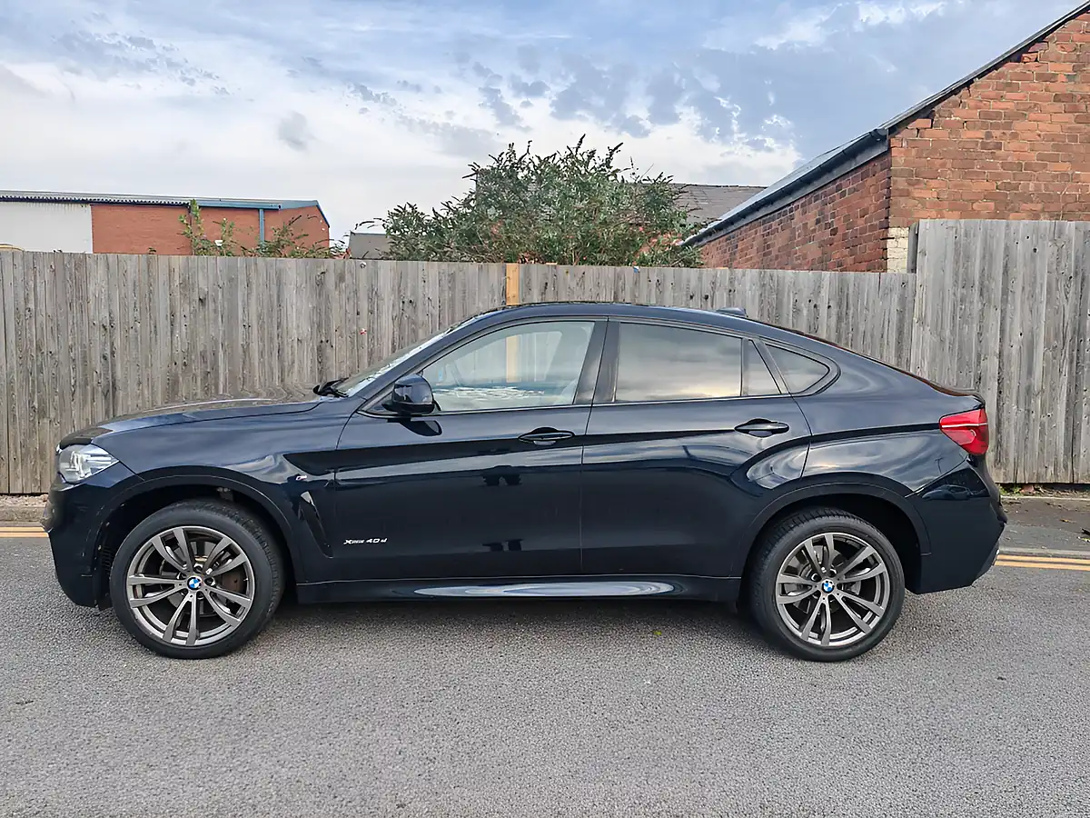 Used 2015 BMW X6 M Sport Black - Interior and Exterior details 5