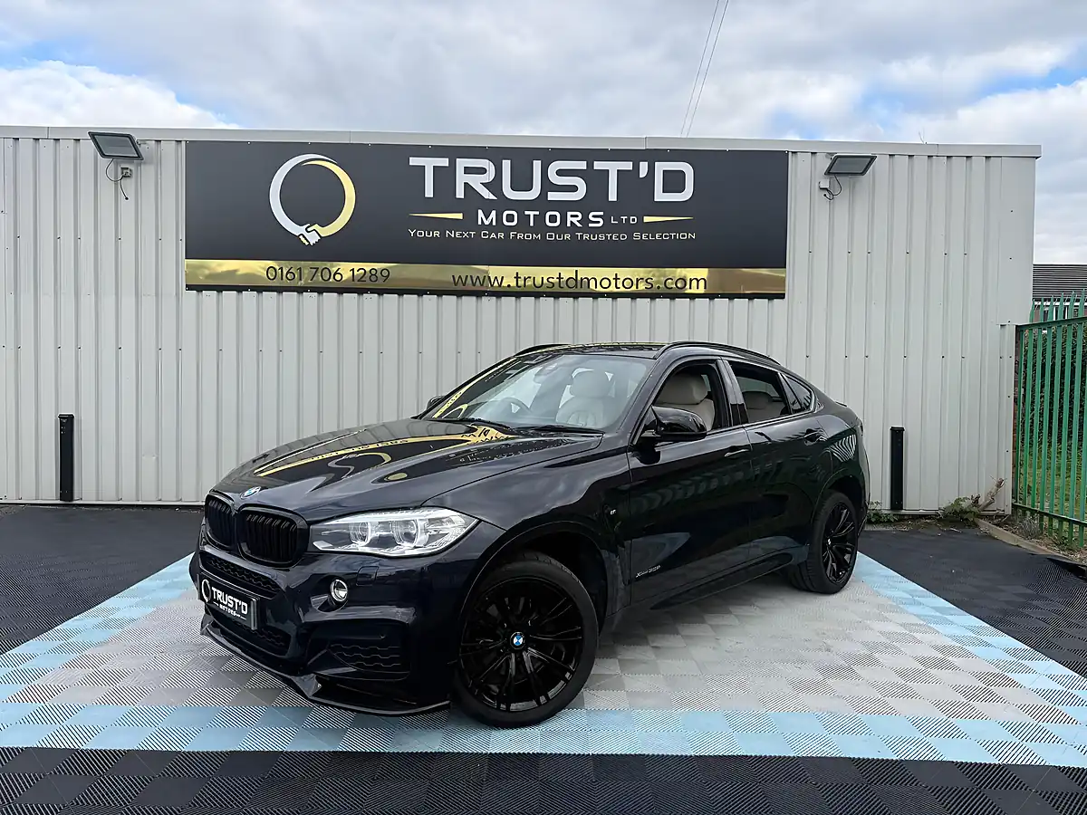 Used 2015 BMW X6 M Sport Black - Interior and Exterior details 5