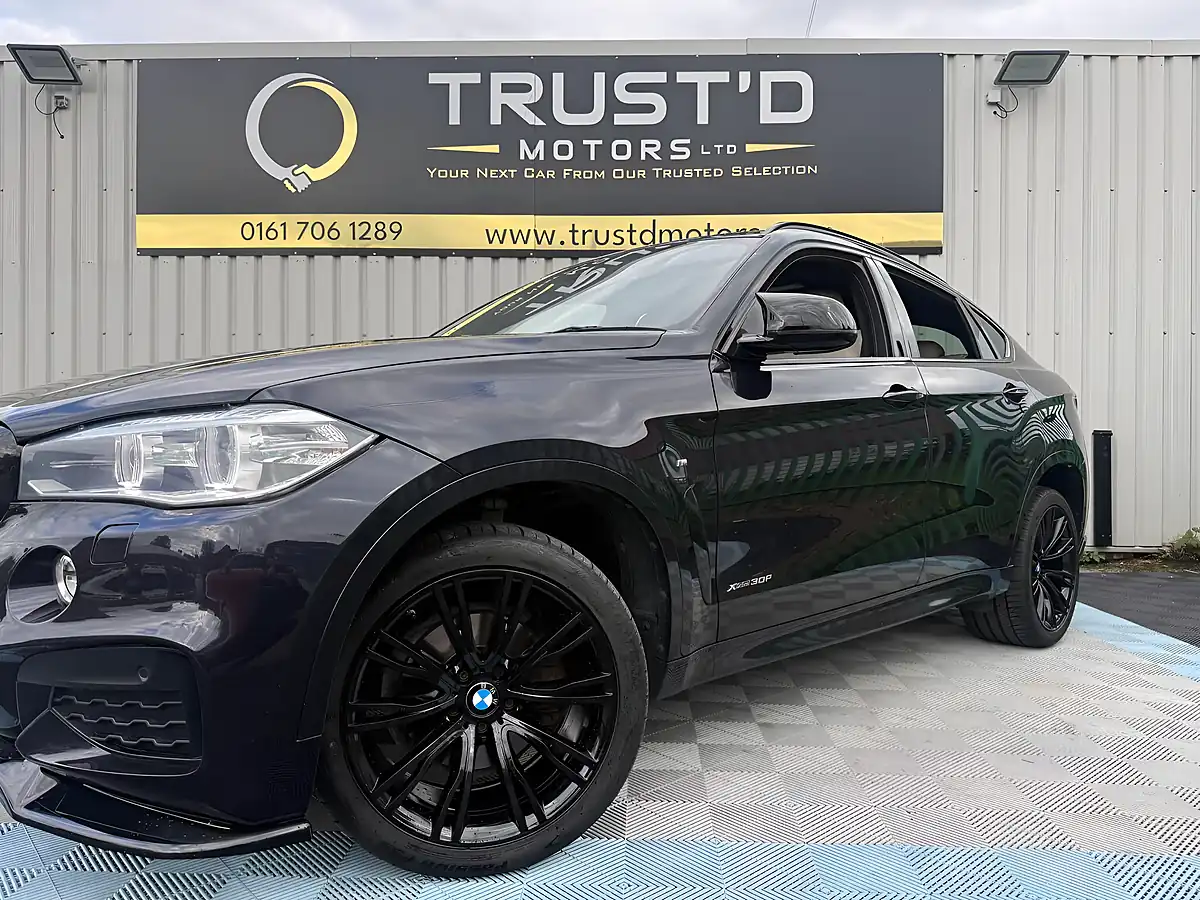 Used 2015 BMW X6 M Sport Black - Interior and Exterior details 7