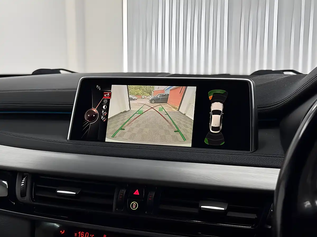 Used 2015 BMW X6 M Sport Grey - Interior and Exterior details 20