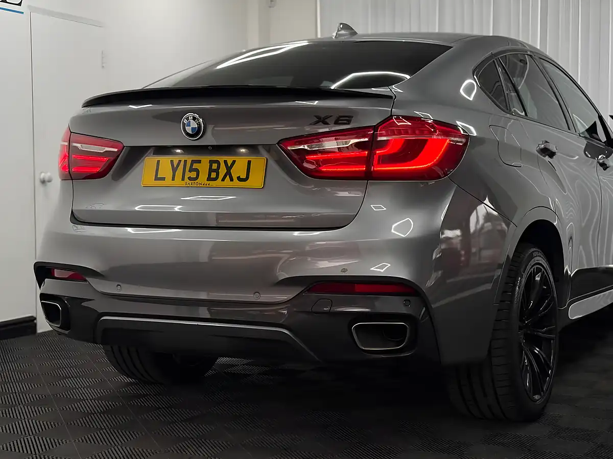 Used 2015 BMW X6 M Sport Grey - Interior and Exterior details 8