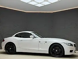 Used 2015 BMW Z4 M Sport White - Interior and Exterior details 4